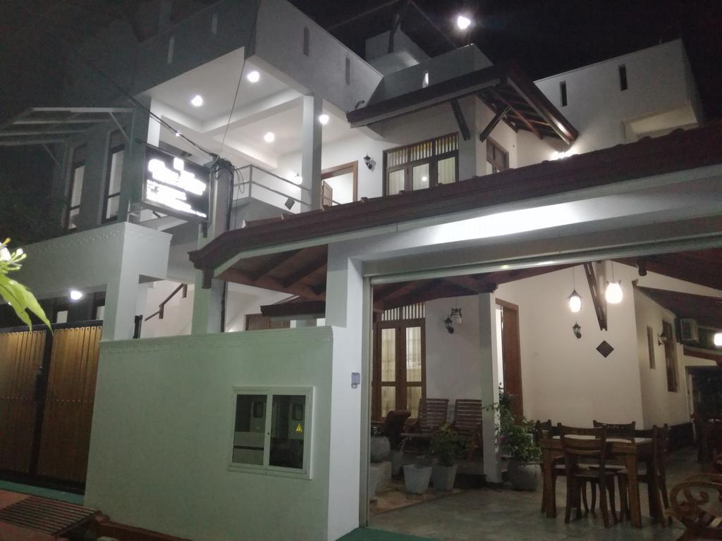 尼甘布 比安科露台旅馆酒店 外观 照片