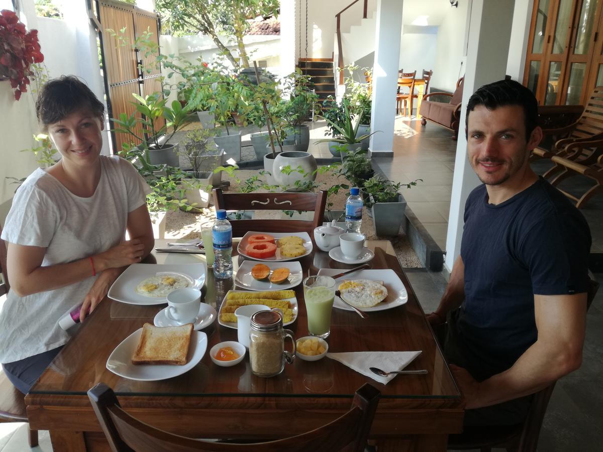 尼甘布 比安科露台旅馆酒店 外观 照片